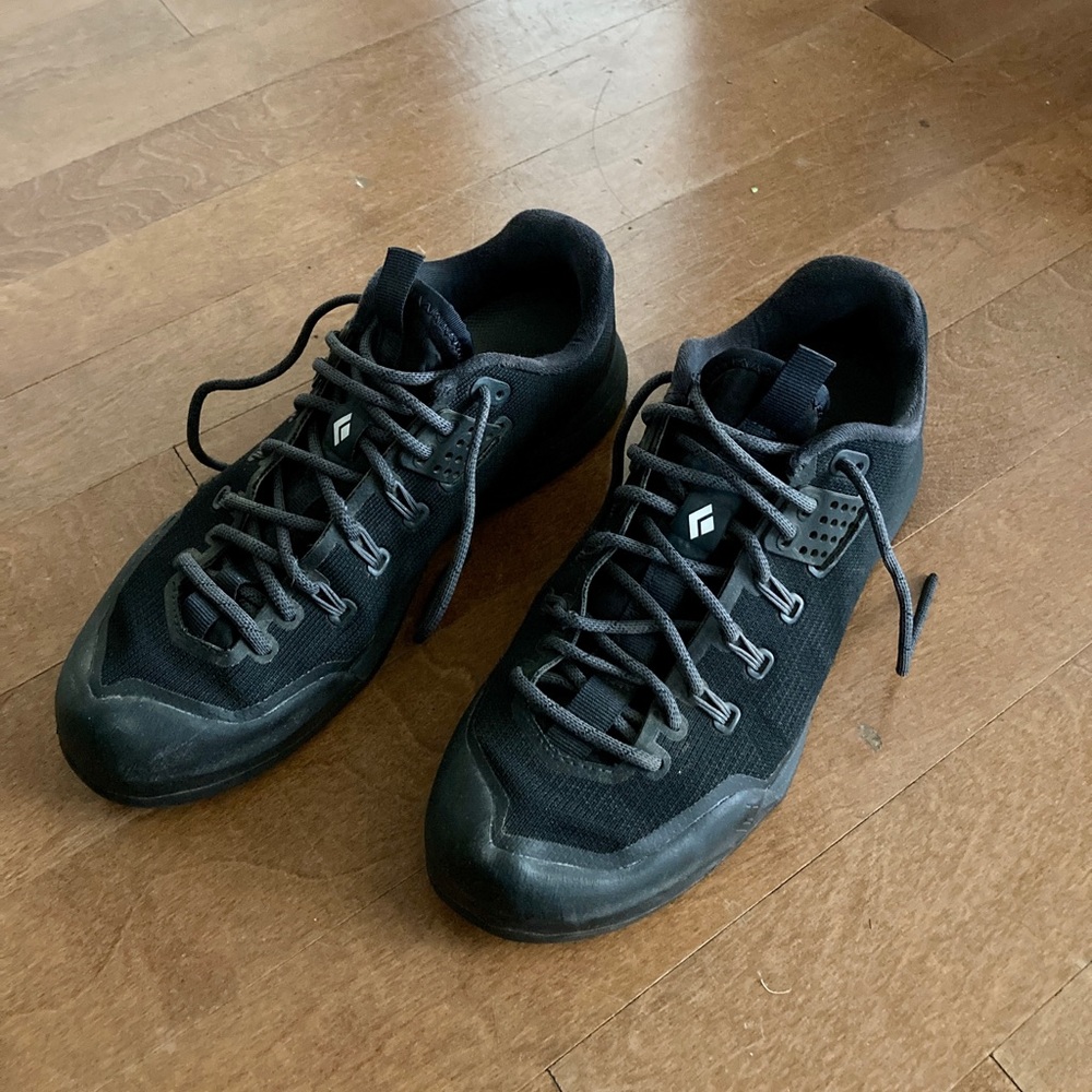 Black Diamond Technician shoes